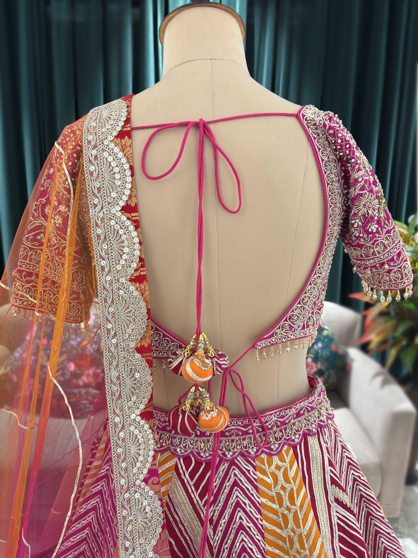 Exquisite Embroidered Lehenga Set for Traditional Elegance