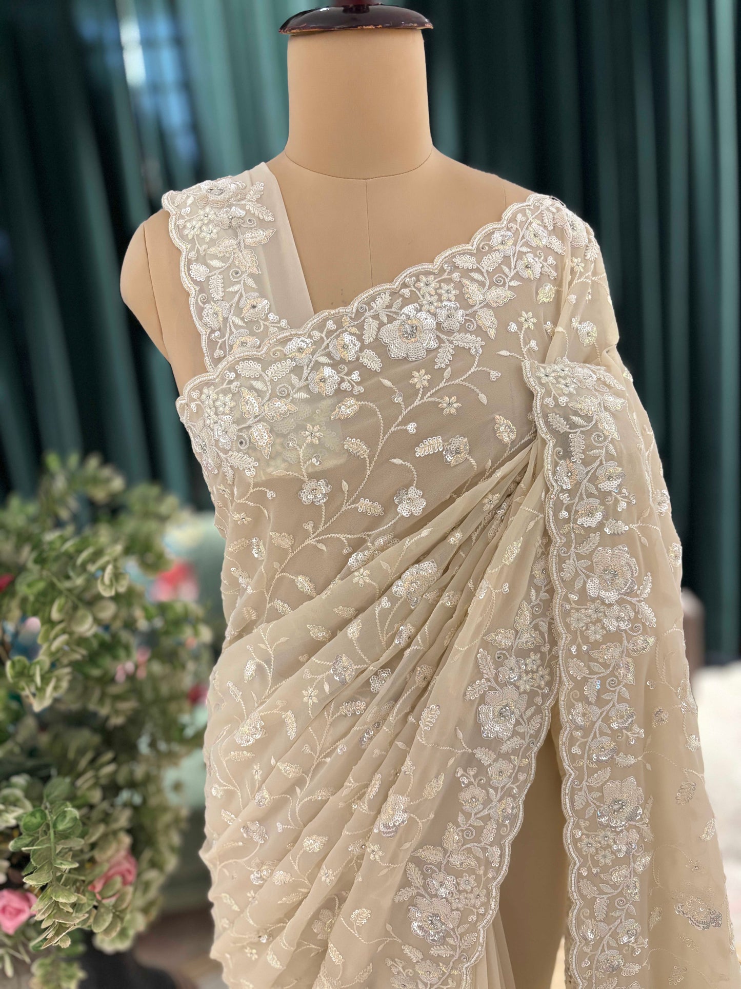 Floral Embroidered Saree with Scalloped Border