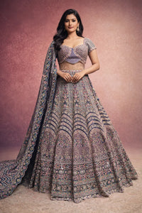 How to Choose Lightweight Wedding Wear for Long Functions