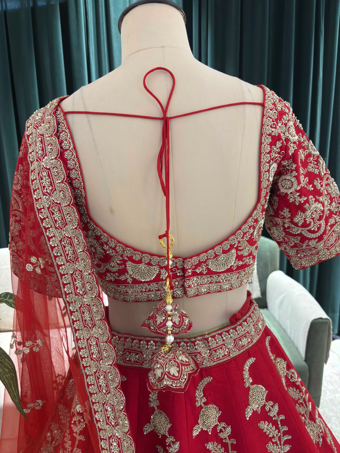 Perfect Designer Bridal Lehenga in Silver Zari & Paisley Motifs