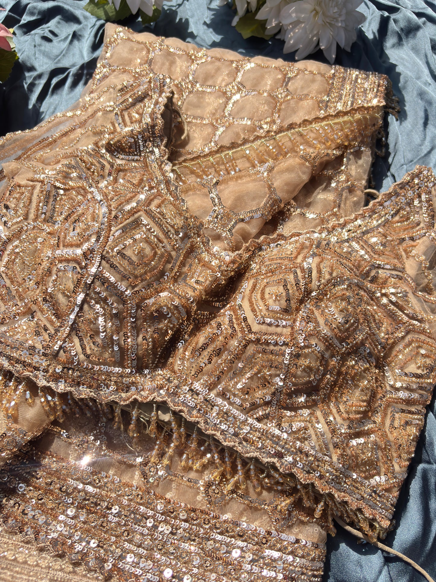 Deisgner Golden Saree Geometric Embroidery With Designer Blouse