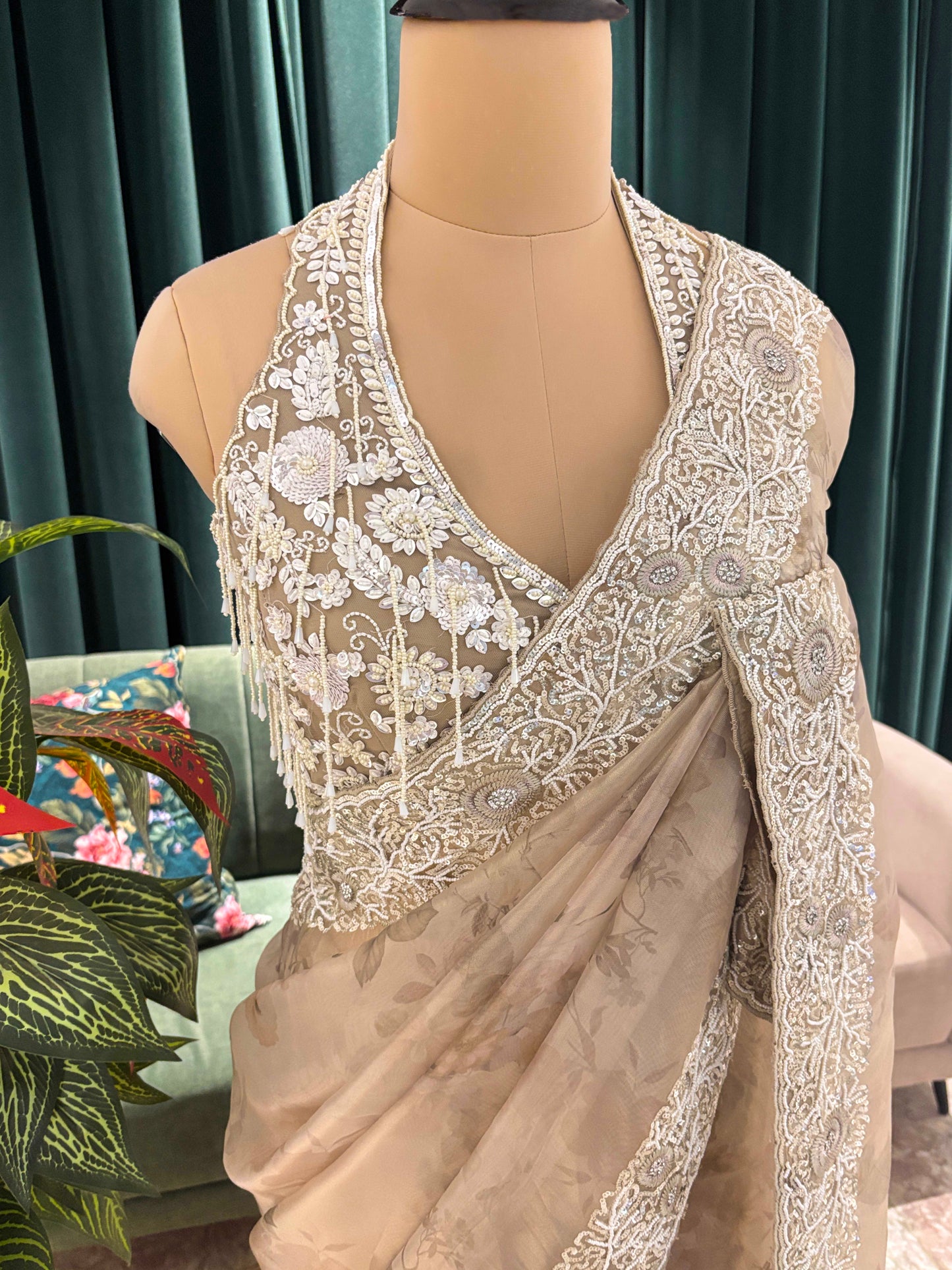 Ivory Grey Embroidered Floral Saree with Heavy Border