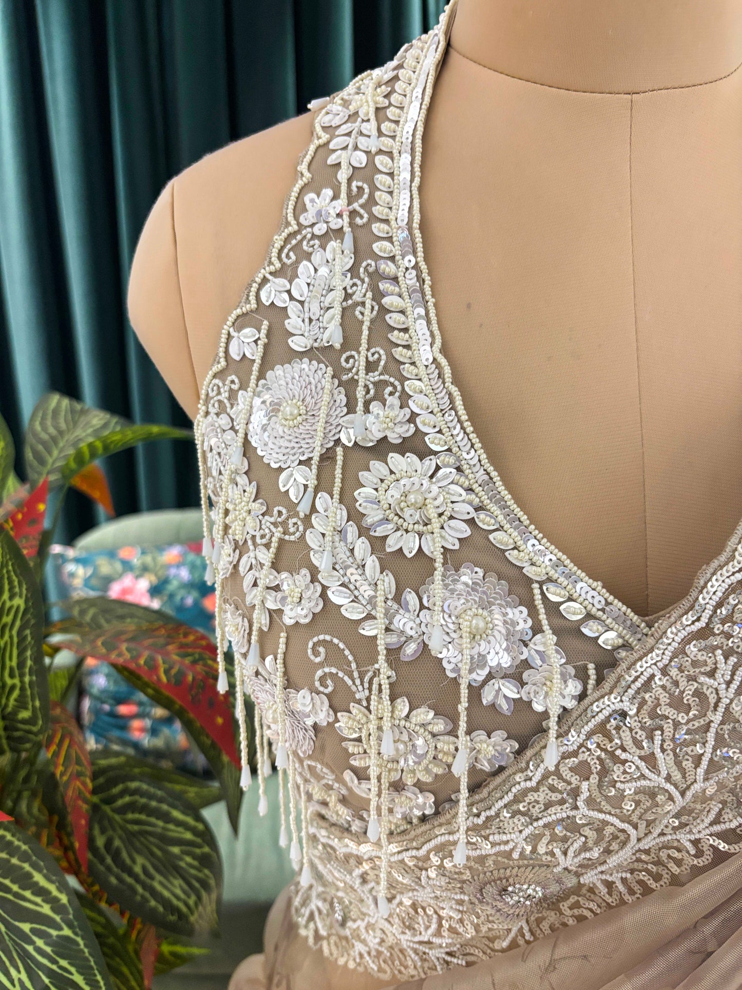 Ivory Grey Embroidered Floral Saree with Heavy Border