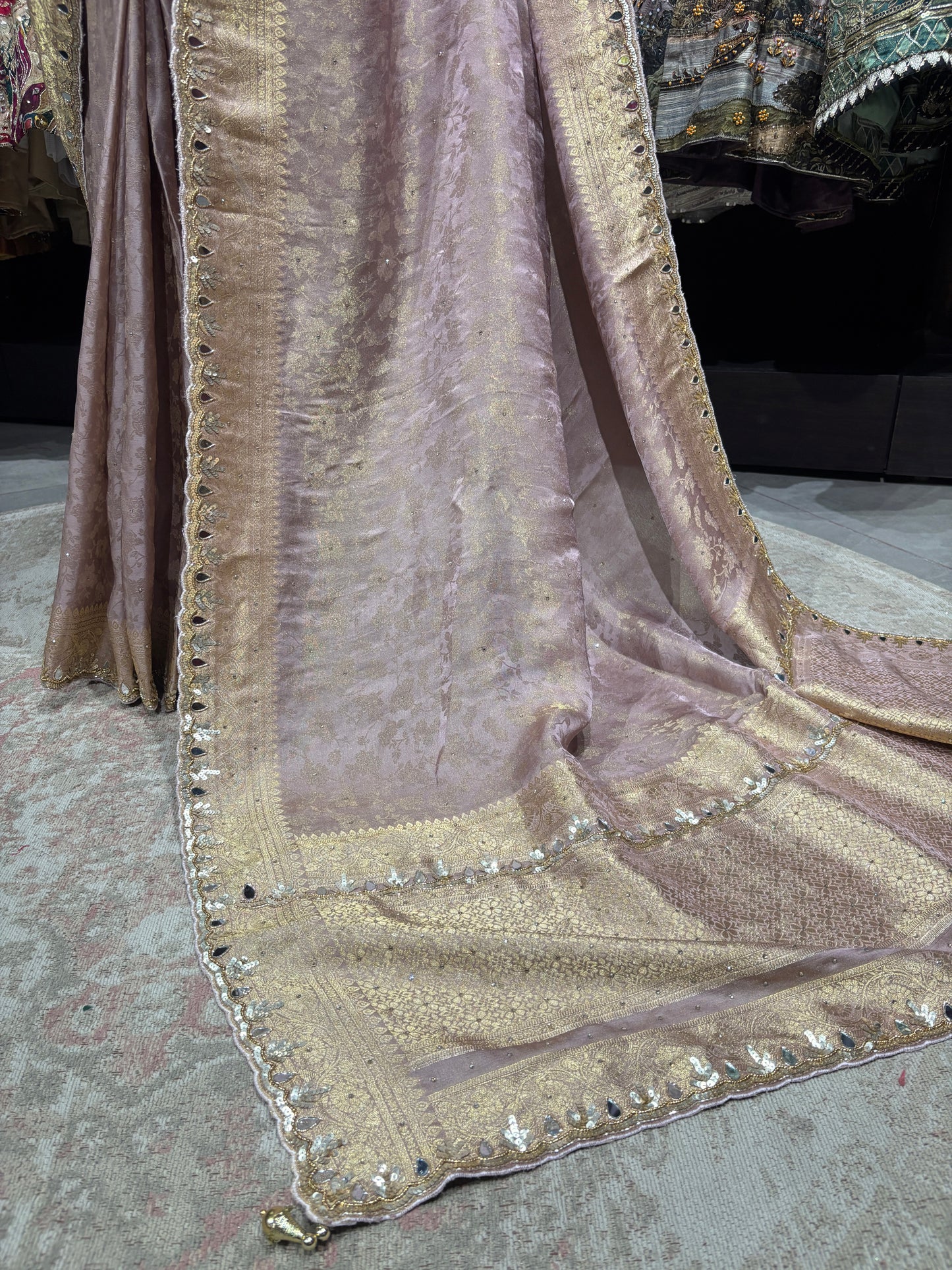 Lavender Designer Blouse Saree with Golden Embroidered Border