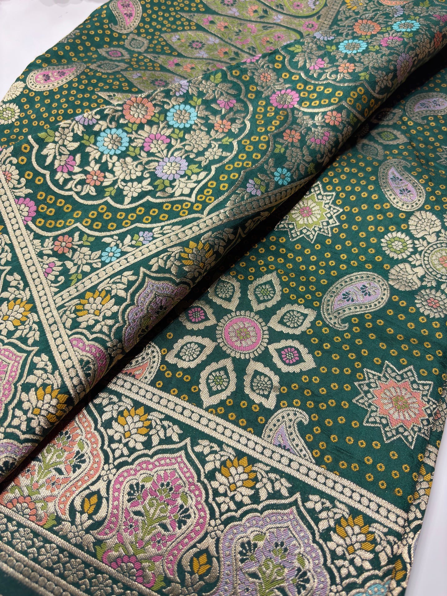 Green Designer Woven Saree with Floral Paisley Motifs & Rich Border