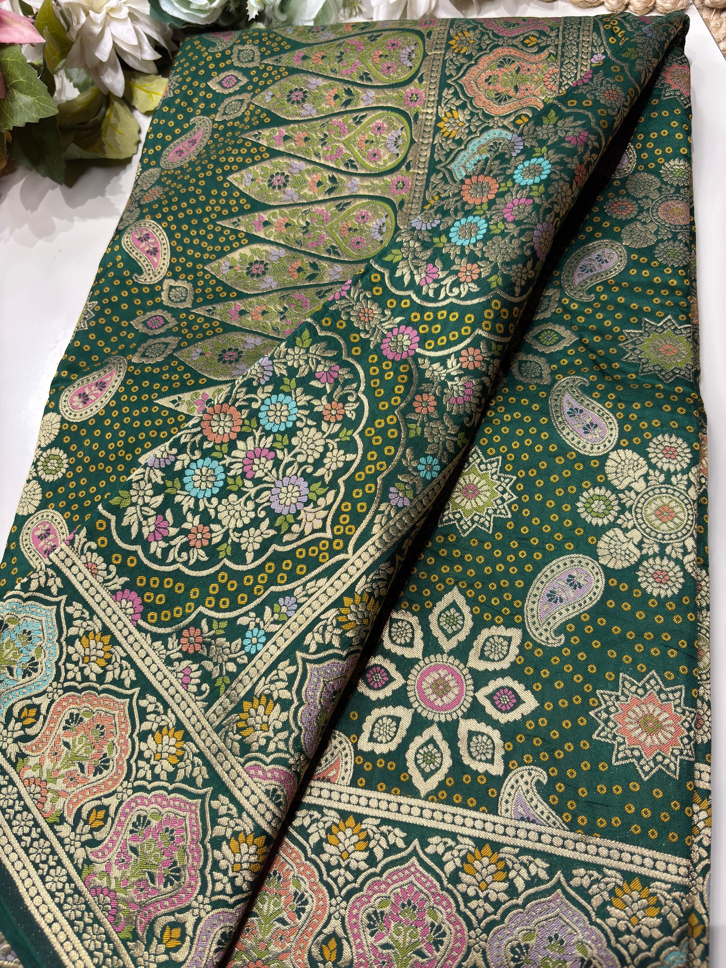 Green Designer Woven Saree with Floral Paisley Motifs & Rich Border