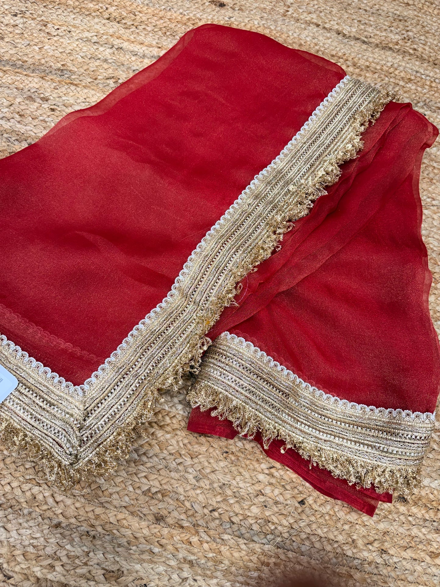 Elegant Red Saree with Golden Border | Perfect Bridal & Wedding Wear Saree