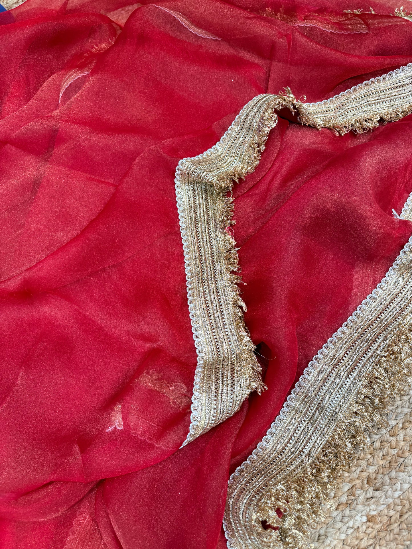 Elegant Red Saree with Golden Border | Perfect Bridal & Wedding Wear Saree