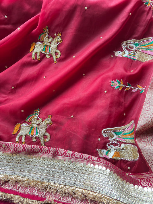 Swayamvar Maharani Saree With Heavy Golden Border