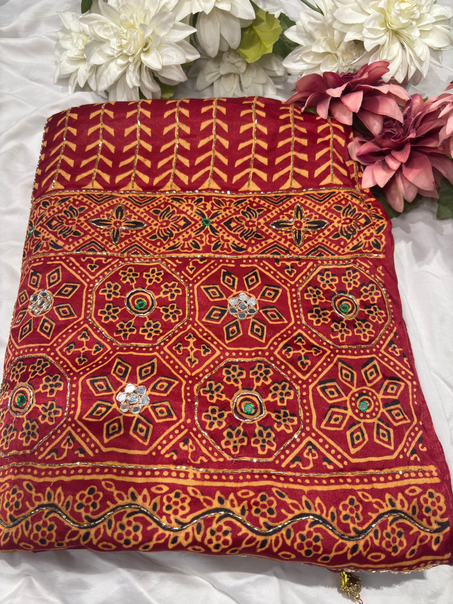 Traditional Red Bandhani Printed Saree with Ethnic Motifs Work Border