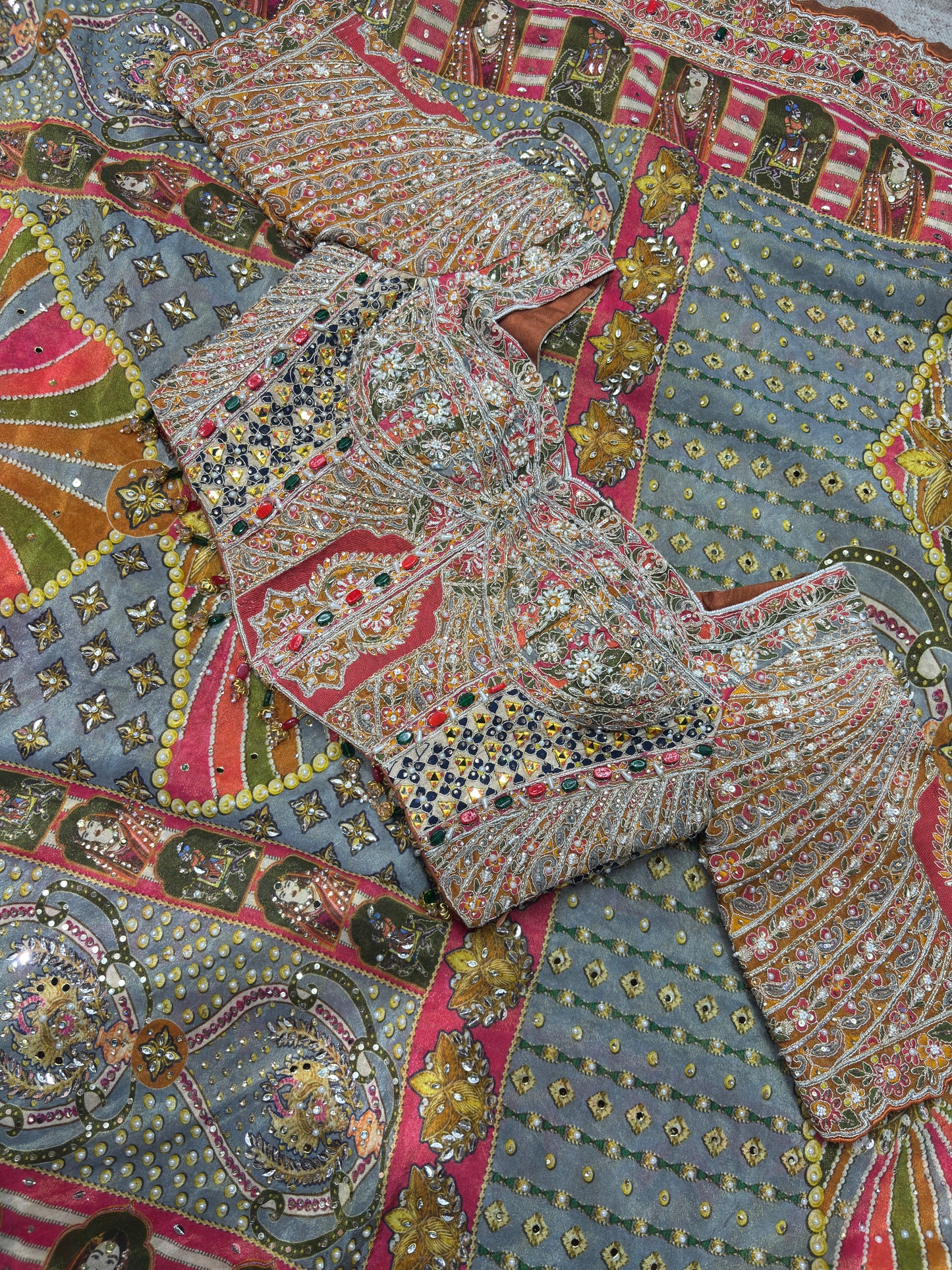 Rajwada Rang Mahal Heritahe Saree With Designer Blouse