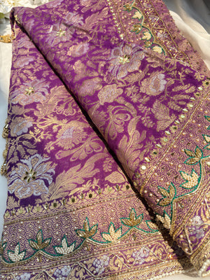 Grand Designer Embroidered Saree with Floral & Ornate Detailing