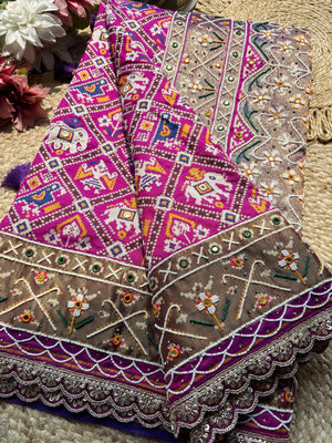 Magenta Patola Saree with Elephant Motifs & Embellished Border