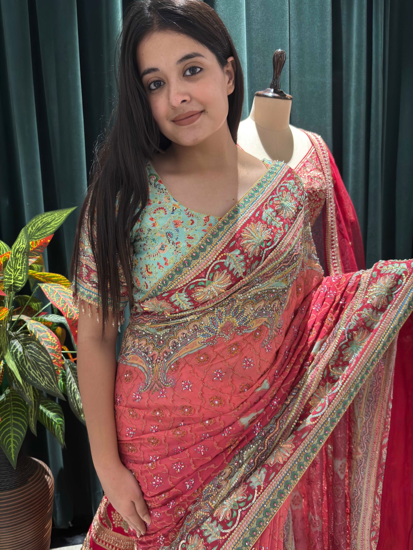 Designer Silk Saree with Intricate Zari & Floral Motif Border