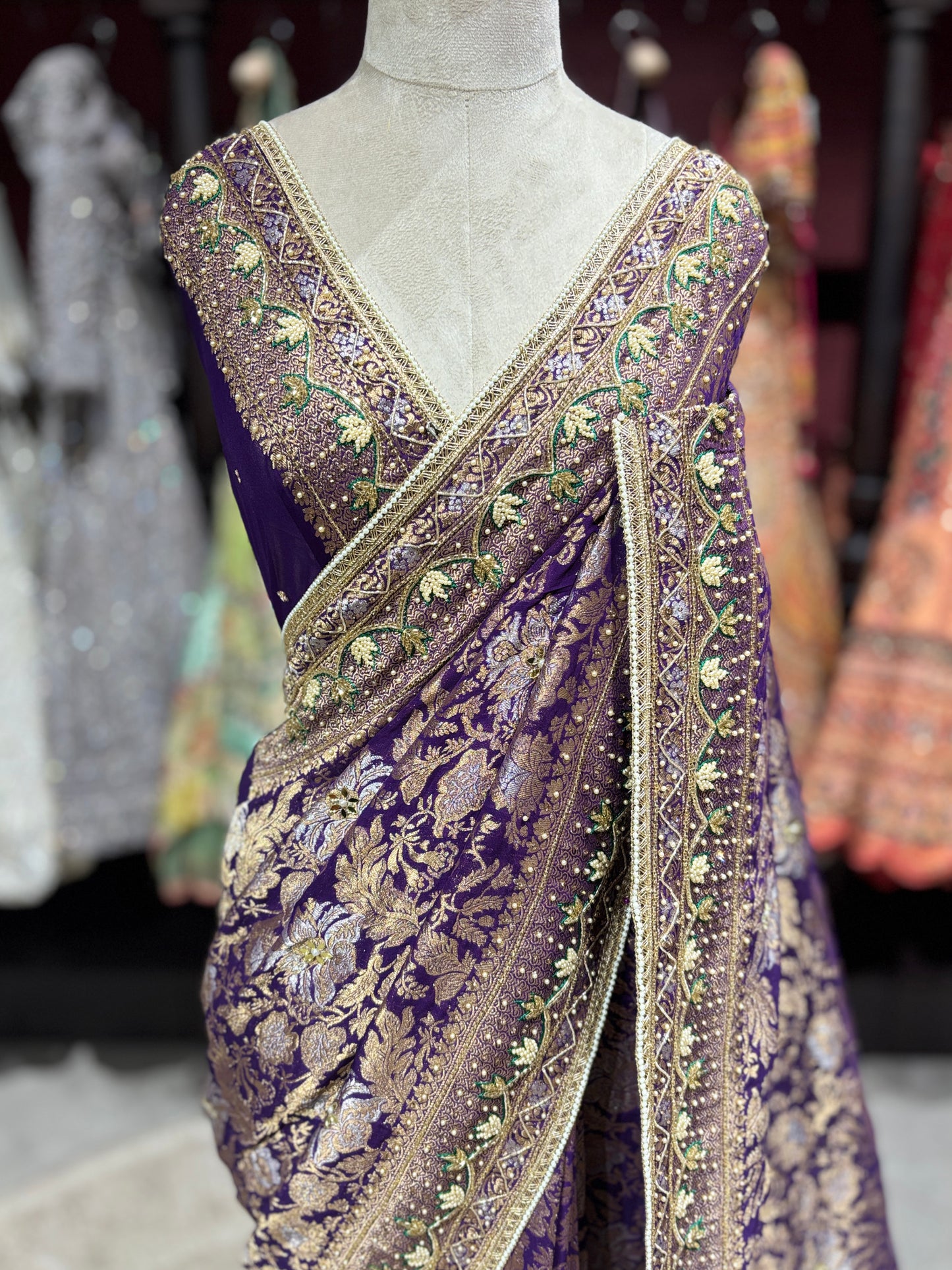Grand Designer Embroidered Saree with Floral & Ornate Detailing