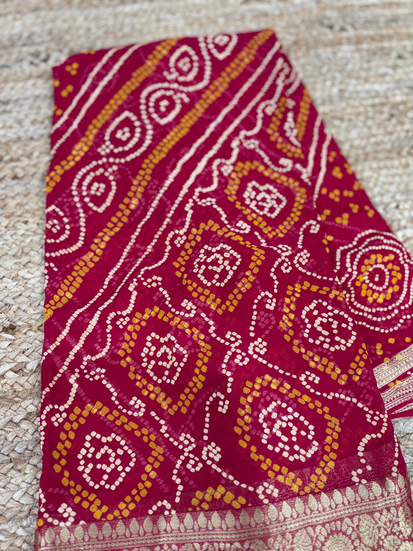 Royal Bandhani Pattern Saree With Elegant Traditional Border