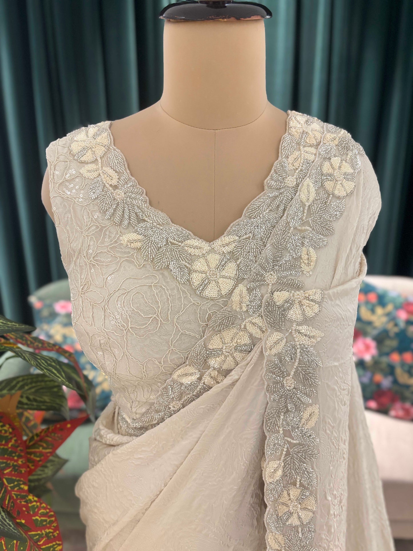 Ivory Embroidered Saree with Elegant Floral Border Work