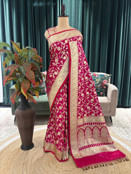 Red Elegant Silk Saree with Rich Gold Floral Motifs