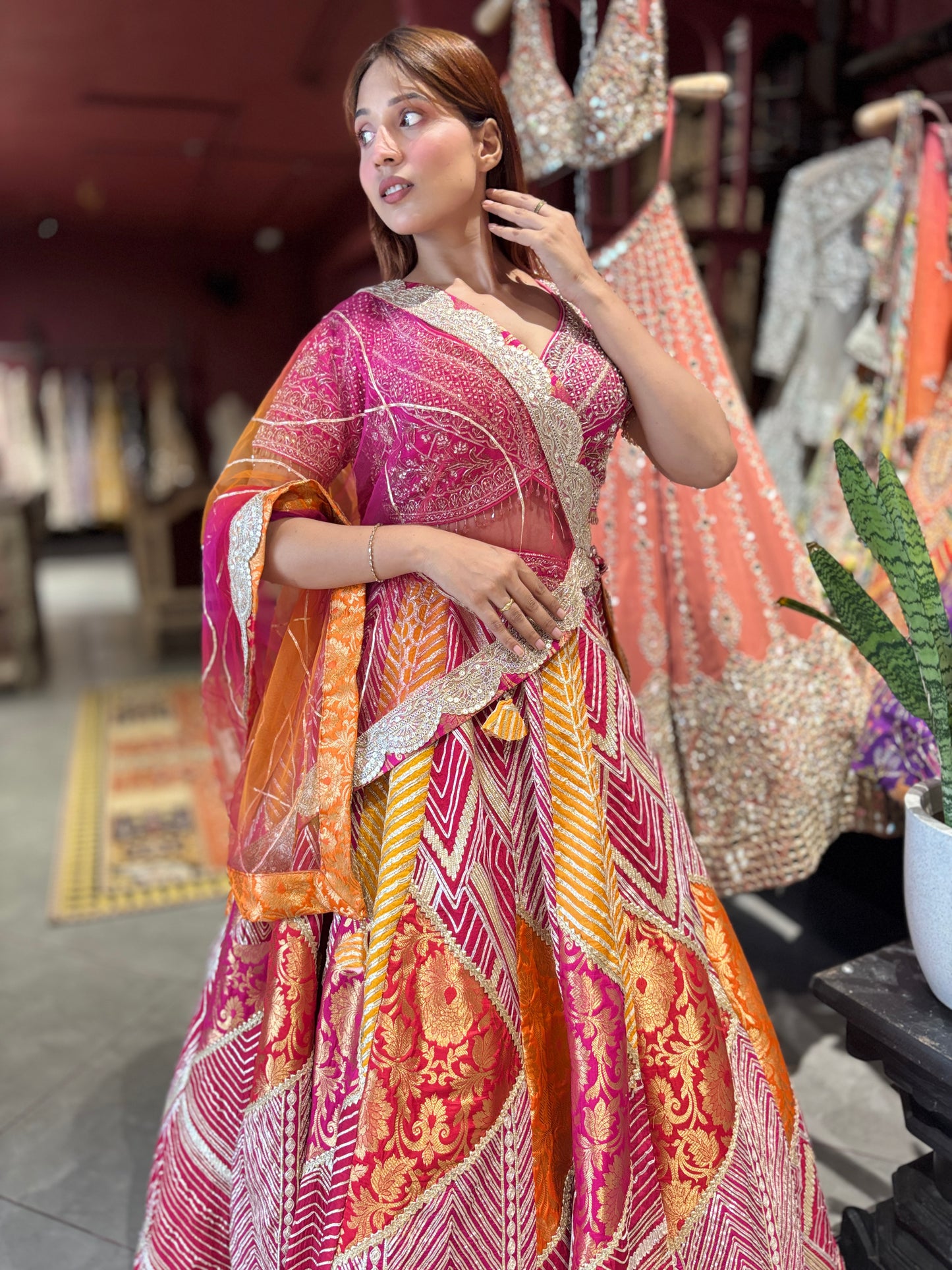 Exquisite Embroidered Lehenga Set for Traditional Elegance