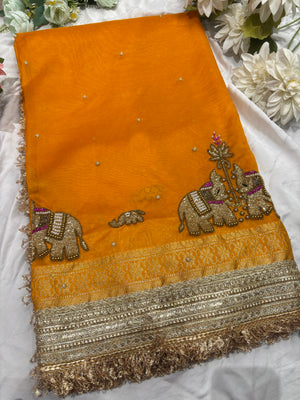 Laddu Pila Colour Gajraj Maharani Saree With zari border