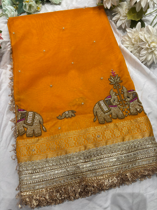 Laddu Pila Colour Gajraj Maharani Saree With zari border